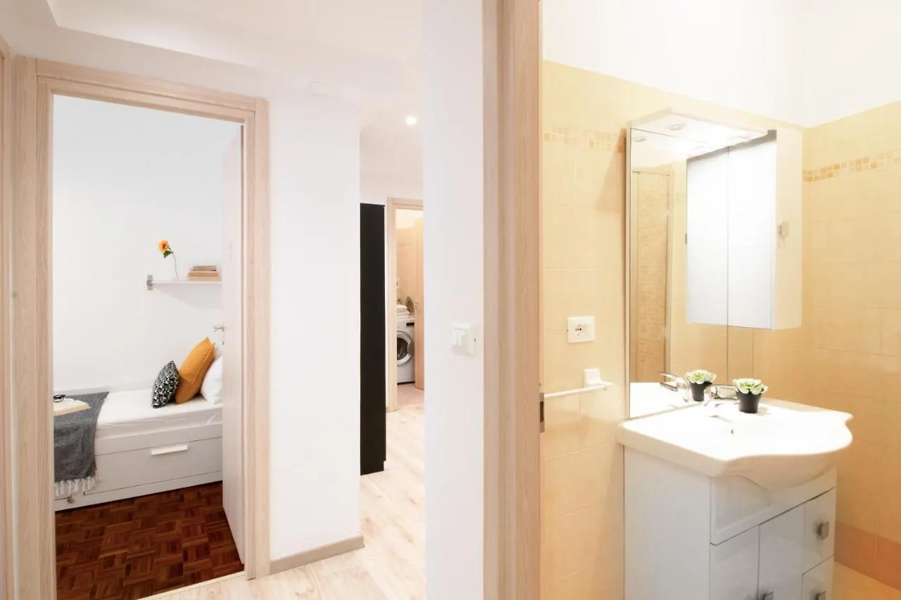 Sunflower Apartment Rapallo Italy