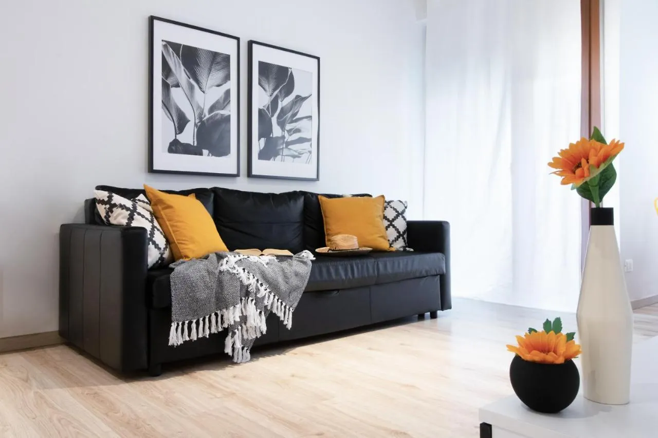 Sunflower Apartment Rapallo Italy