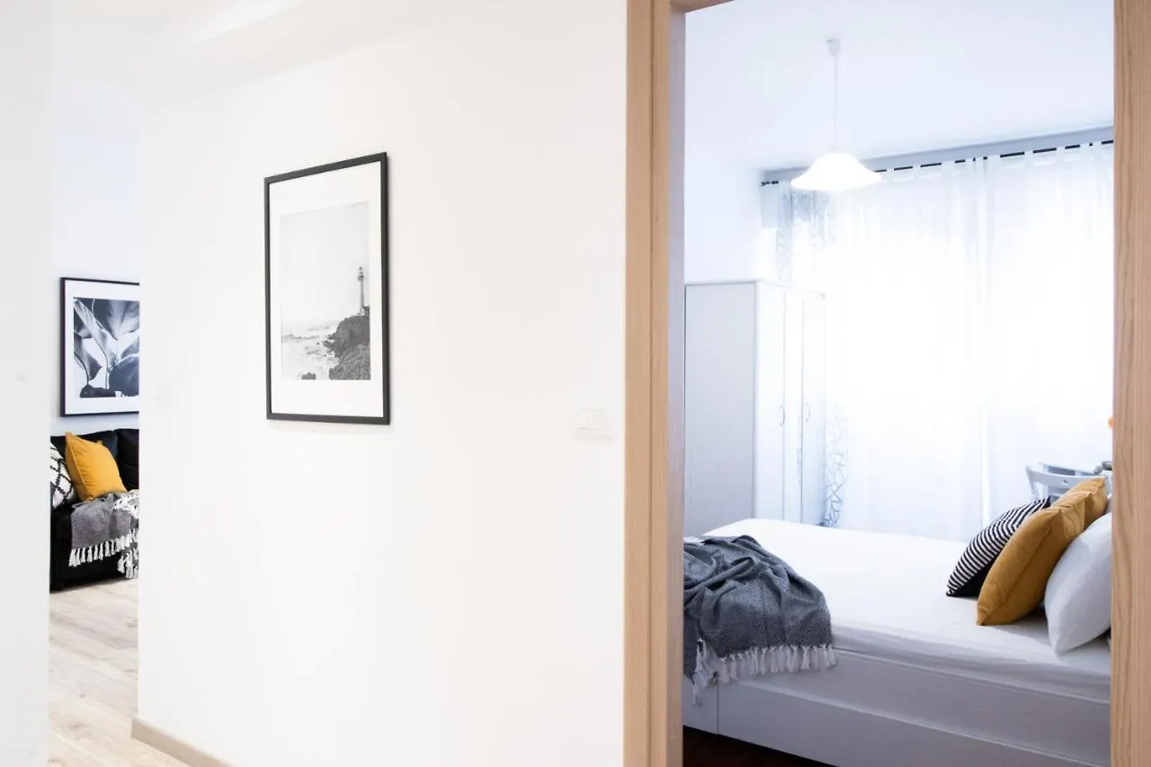 Sunflower Apartment Rapallo