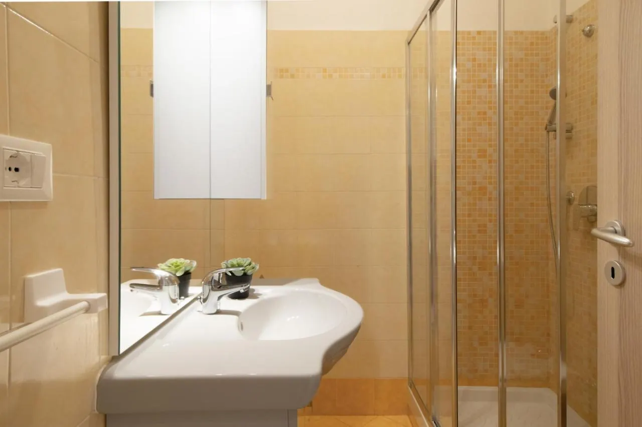 Sunflower Apartment Rapallo
