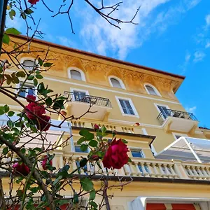 4* Hotel Canali, Portofino Coast