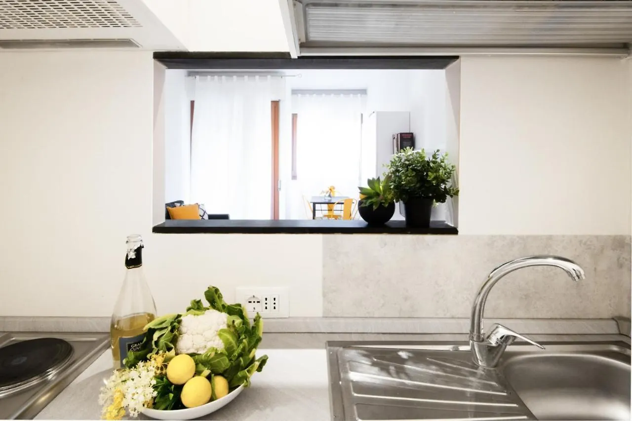 Sunflower Apartment Rapallo