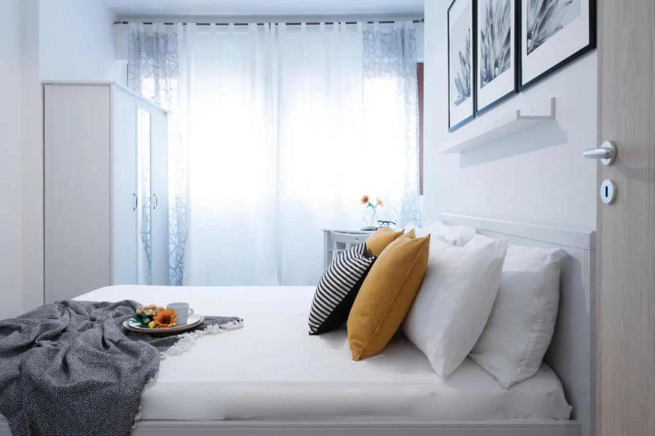 Sunflower Apartment Rapallo