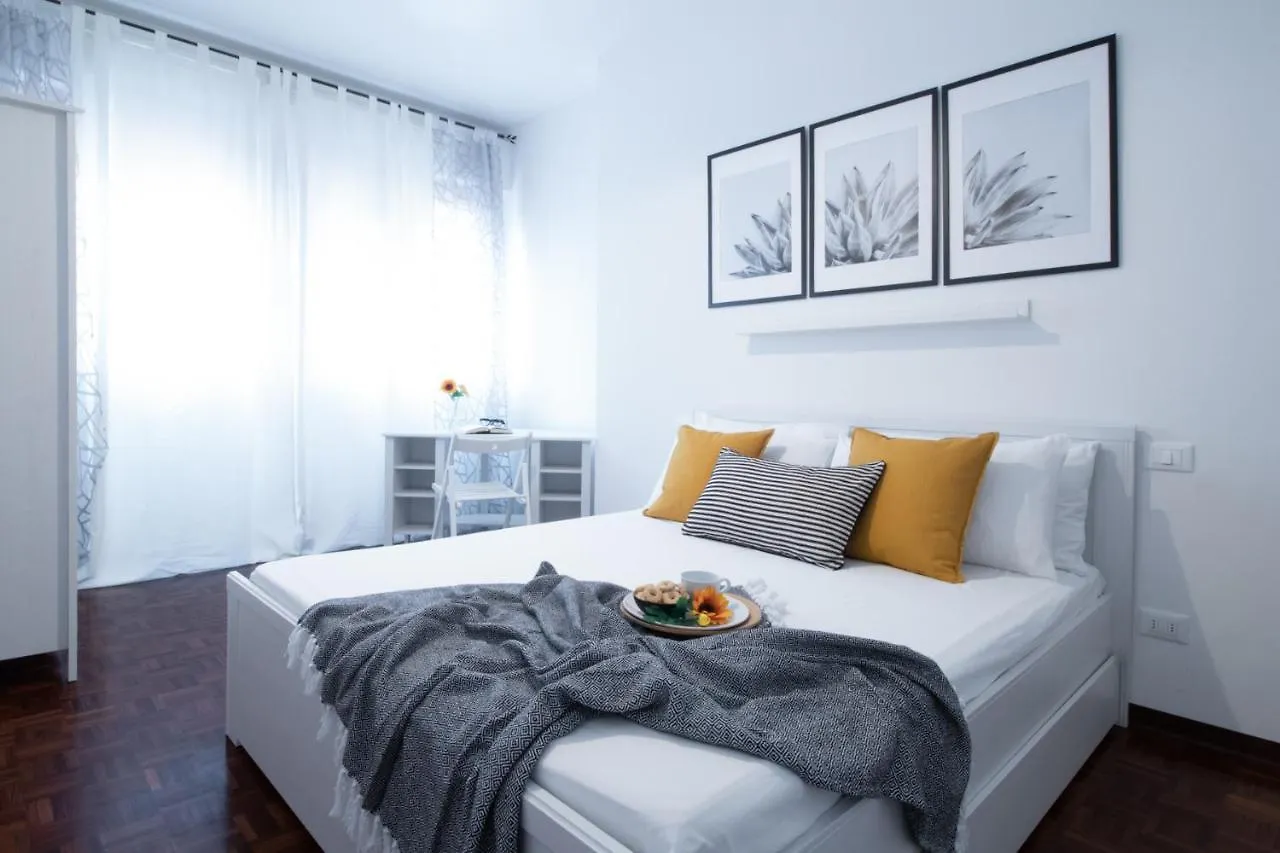 Sunflower Apartment Rapallo